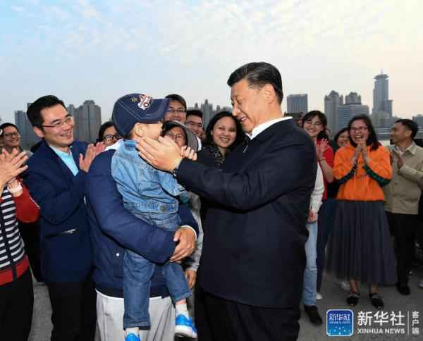 习近平考察杨浦滨江公共空间杨树浦水厂滨江段