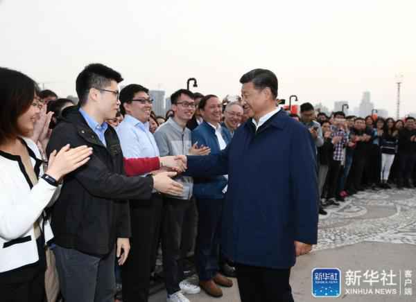 习近平考察杨浦滨江公共空间杨树浦水厂滨江段