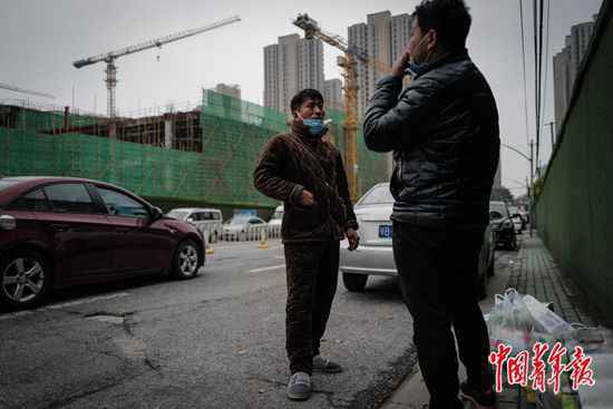  交通被激活商业在复苏…武汉市民开始回到正常生活