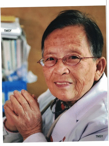 风华正茂→满头银丝！扎根黄土高原53年的她“愿把生命留给患者”