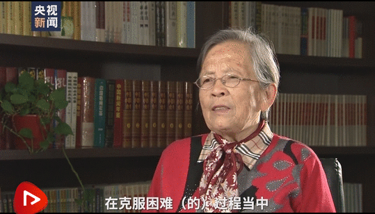 风华正茂→满头银丝！扎根黄土高原53年的她“愿把生命留给患者”