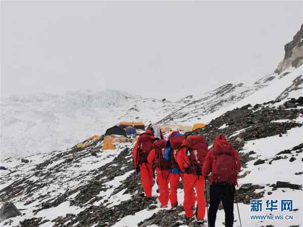 （2020珠峰高程丈量·图文互动）（6）2020珠峰高程丈量爬山队抵达海拔6500米的前进营地