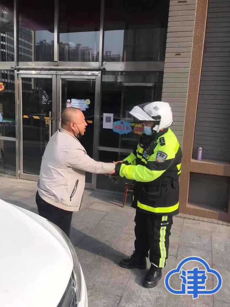 争分夺秒！交警全程护送为患者开辟“生命之路”