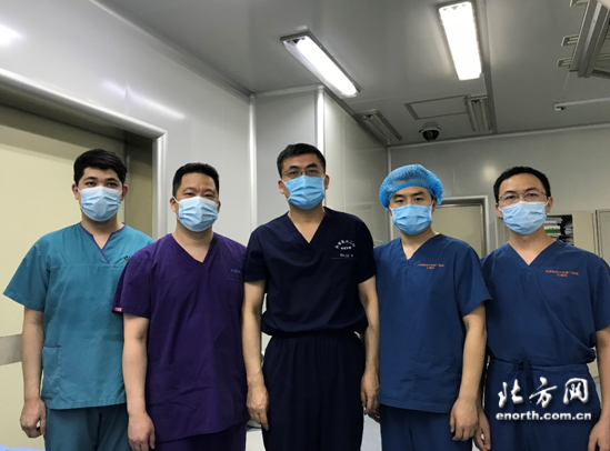 医大二院乐成开展脑心同治开通手术