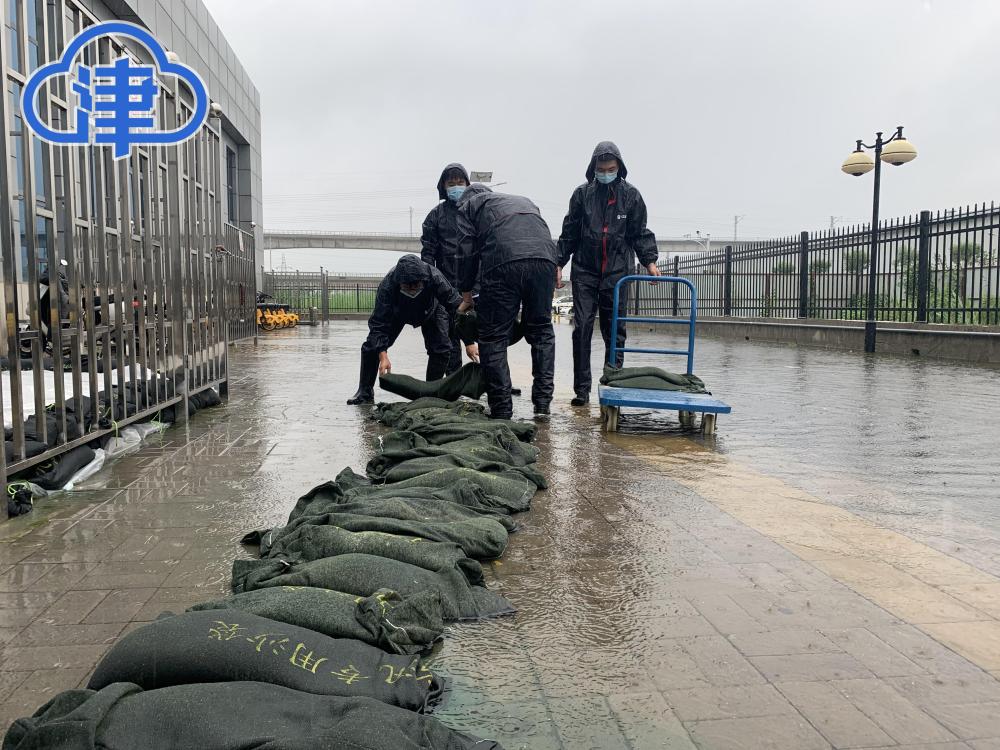 天津轨道交通提级应对暴雨 当天共开队列车1646列次 运送游客86.68万人次