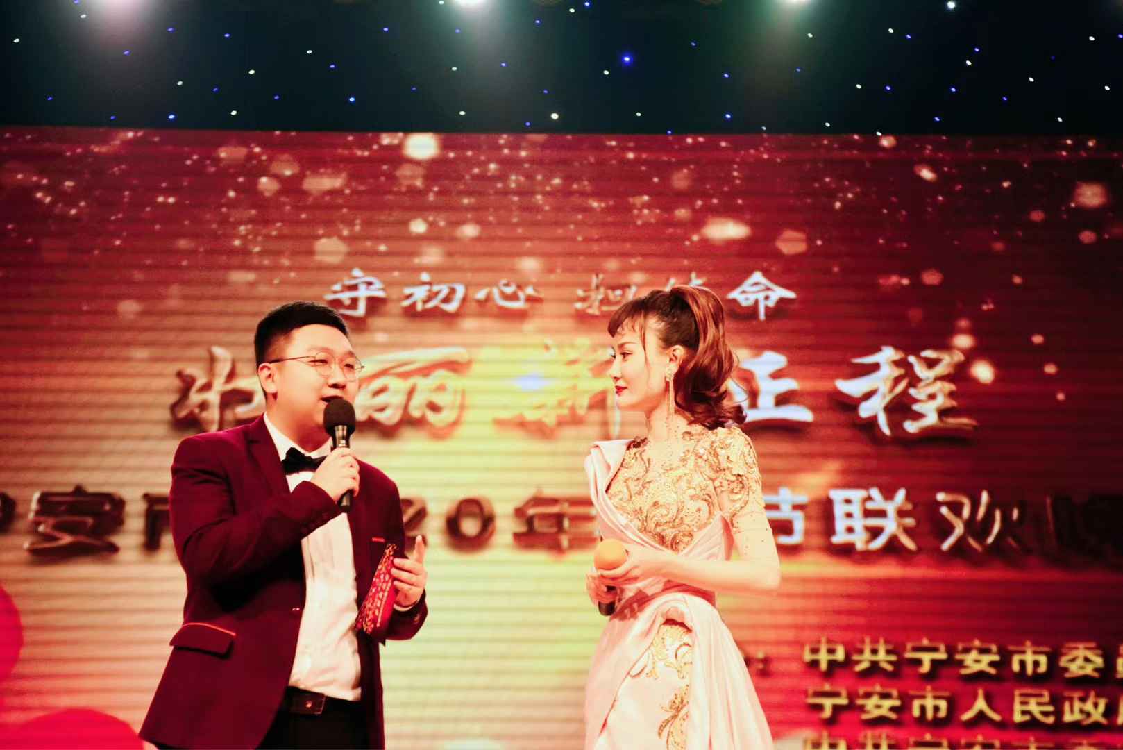 李美璇携新作《在收获的郊外上》唱响2020故乡春晚