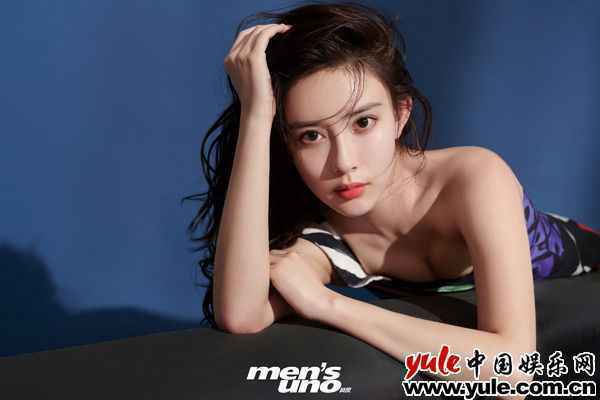 孟子义湿发运动大片曝光 半熟少女演绎别样惊喜