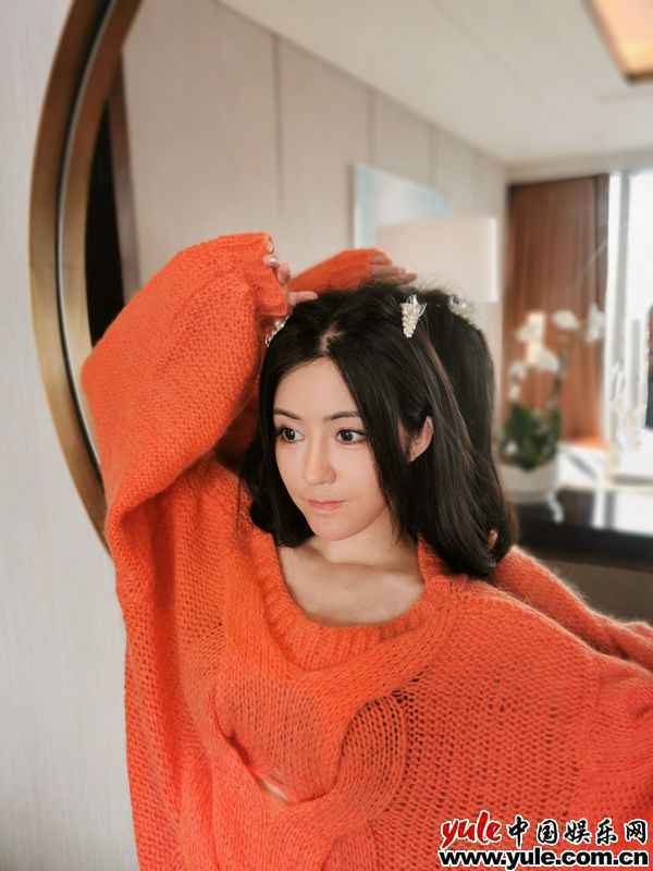 汤晶媚可爱卖萌 汤晶媚全新写真曝光 “零修片”皮肤质感展现逆成长自然状态
