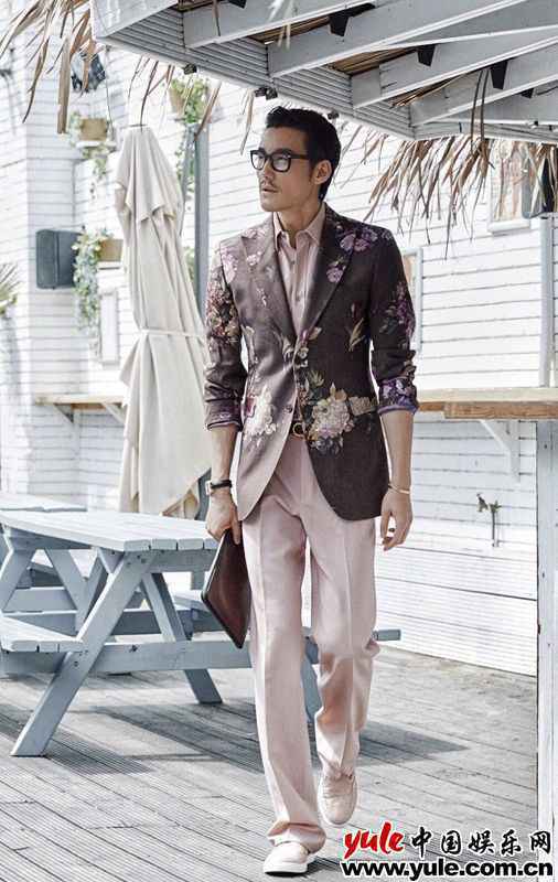 胡兵《天天向上》化身全方位讲解达人 真诚表达艺人内心固守