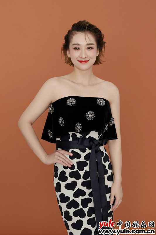 写真 穆婷婷最新写真曝光 气质优雅独享惬意年华