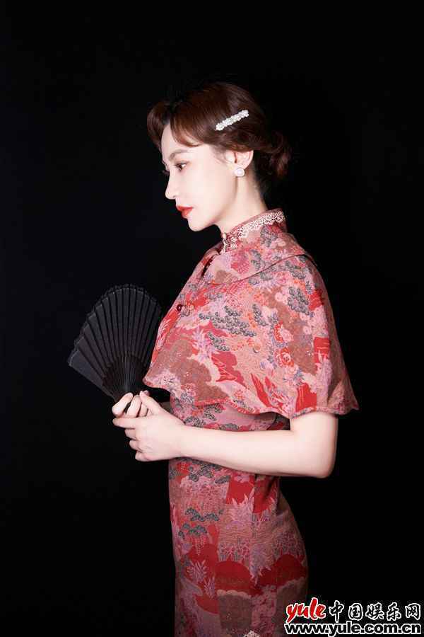杨雪5 杨雪复古旗袍大片曝光 完美诠释四种不同风格