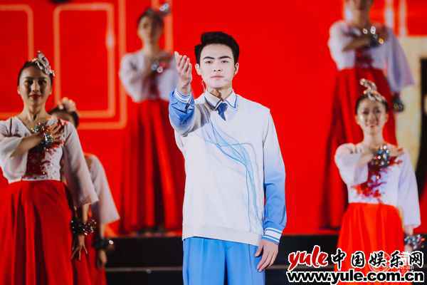 厦大百年校庆晚会落幕 楼恒志表演亮眼十足