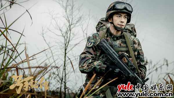 陈星旭《号手就位》热播 原生家庭问题引发热议