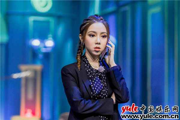 《奔跑吧9》全员烧脑推理守护“国宝”，“W是谁”悬念即将揭晓
