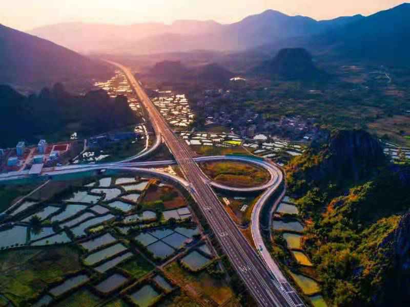 云湛高速:粤西连通大湾区的“腾飞大道”