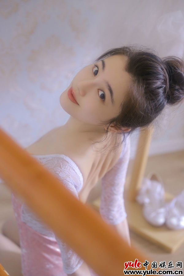 《薄荷之夏》李祎凡饰秦可儿 《薄荷之夏》会员收官 宝藏女孩李祎凡戏里戏外反差萌