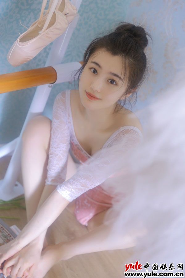 李祎凡饰秦可儿 《薄荷之夏》会员收官 宝藏女孩李祎凡戏里戏外反差萌