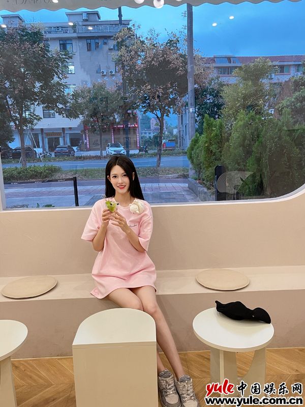 5 陆婷玉初秋写真曝光 带你走进唯美秋日