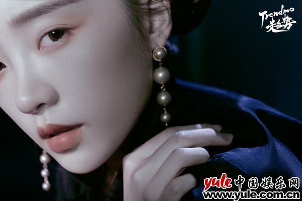07 张月清辉暗影大片露出 国风造型勾勒袅娜身姿